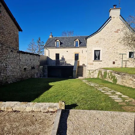 Le Coustouzet - Gite 10 Personnes Bozouls Buitenkant foto