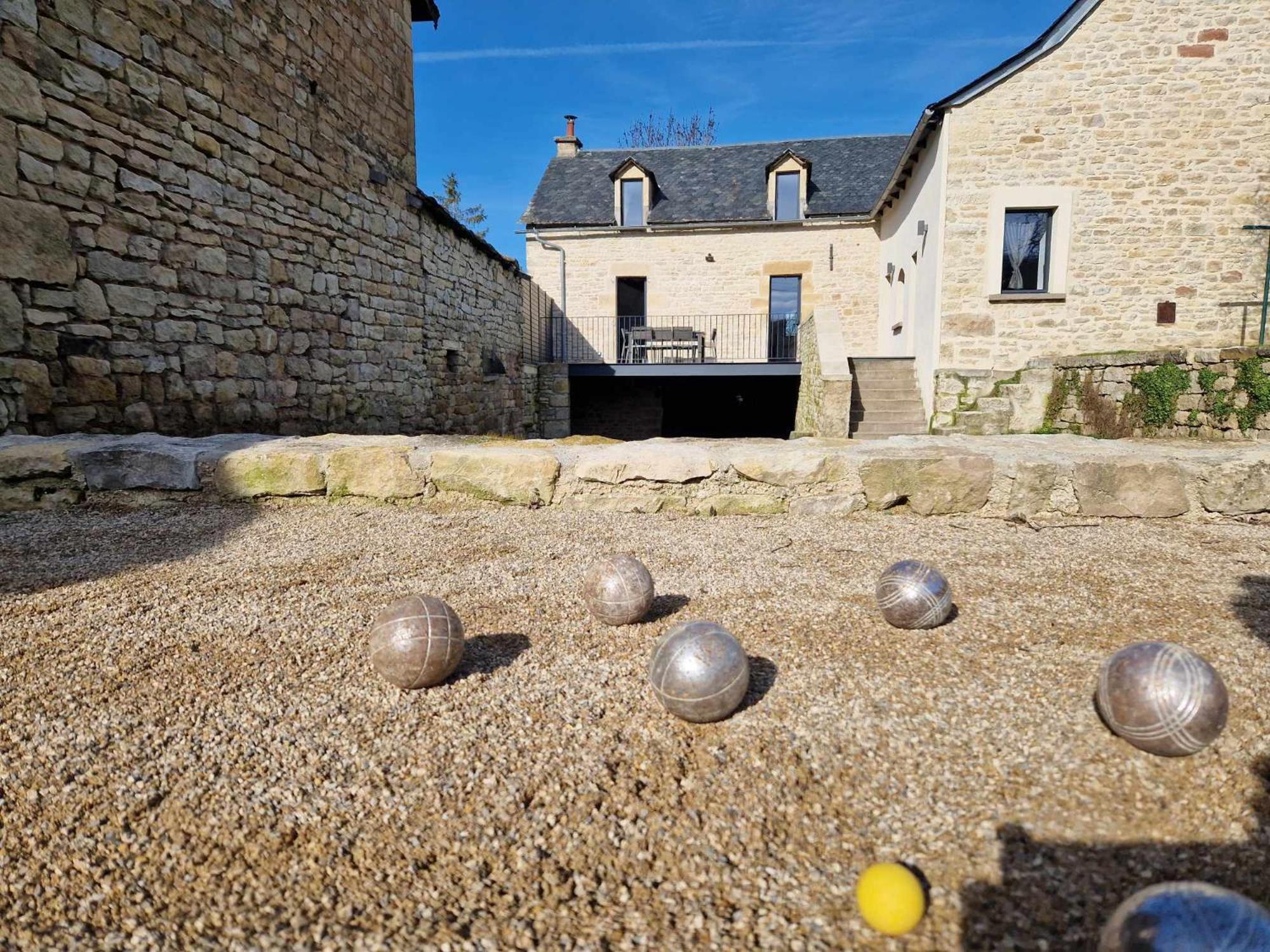 Holiday home Le Coustouzet - 10 Personnes *