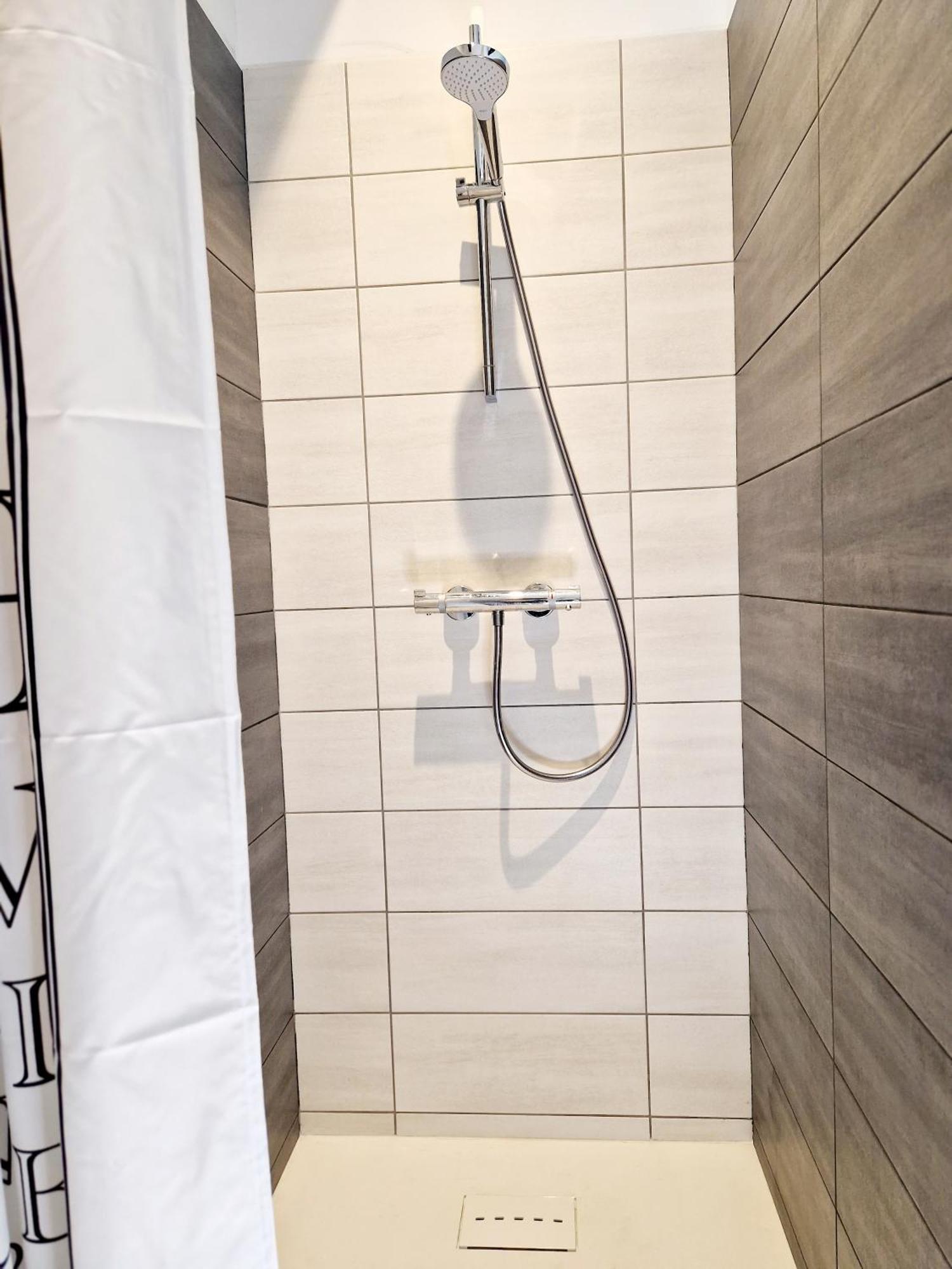 Holiday home Le Coustouzet - 10 Personnes *